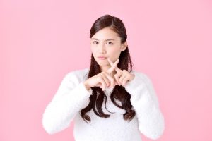 家を売る時は知り合いの不動産業者に頼んではいけない！